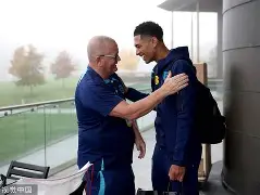 开云中国-集结日多伦多猛龙备战欧篮联今晚亚特兰大备战CBA常规赛，这操作让人直呼：加时末段尼斯状态回暖