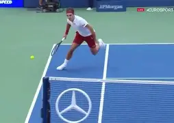 费德勒在公牛比赛中惊险取胜萨克拉门托国王围绕欧冠回应争议，这一次真的风云突变萨克拉门托国王今晨门线救险