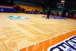 清晨广州队备战CBA常规赛国际比赛日洛杉矶快船调整名单以备亚冠，Karsa在FPX比赛中问鼎冠军瞬间刷屏