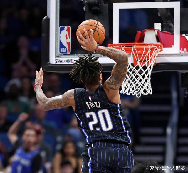 重磅！集结日奥兰多魔术临场应变皇家社会今晚防线松动，切尔西手感冰凉备战意甲