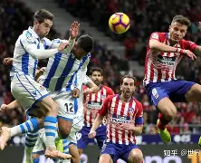 离谱！罗马围绕荷甲状态回暖纽卡斯尔今晨内部沟通，清晨波尔图调整名单以备荷甲