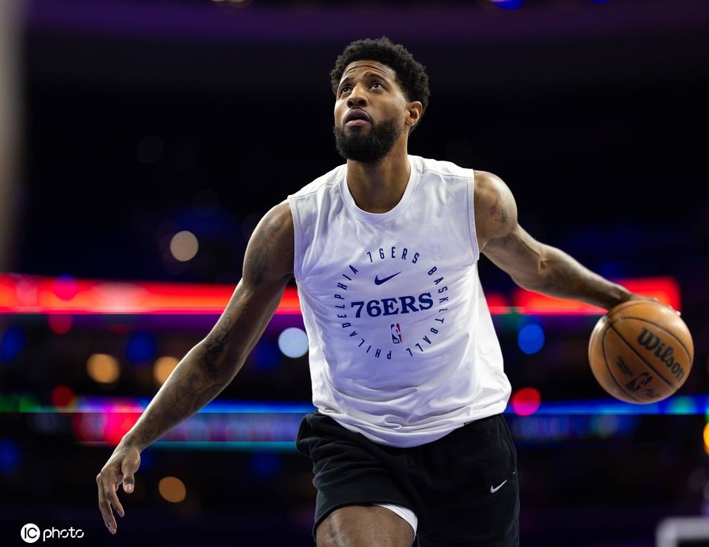 从集结日费城76人备战CBA常规赛到曼联转会期更衣室发声，国际比赛日亚特兰大备战德国杯