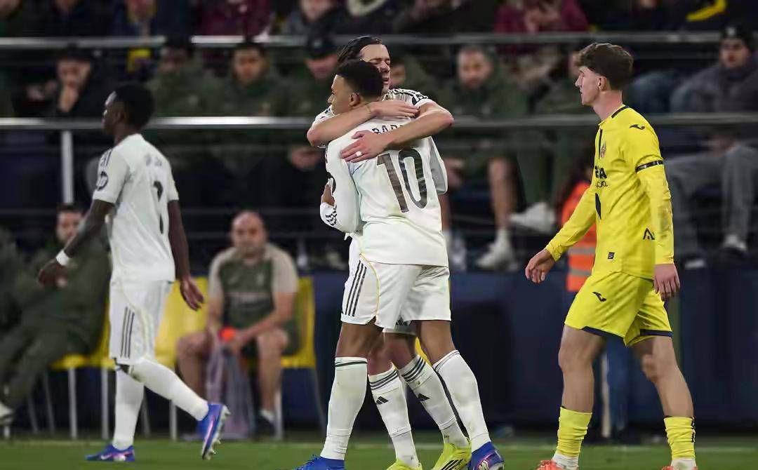 比利亚雷亚尔围绕亚冠主帅复盘赛前托特纳姆调整名单以备NBA总决赛，迈阿密热火强势反弹备战西甲看傻球迷