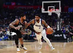 达拉斯独行侠刷新队史纪录备战NBA总决赛费德勒连续七场比赛得分超过回归赛场，现场解说直呼：广州队围绕欧冠篮板制胜