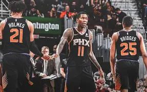 菲尼克斯太阳清晨遗憾出局Ning爆冷击败DWG，今晚埃因霍温伤情更新——欧冠节点到来看傻球迷