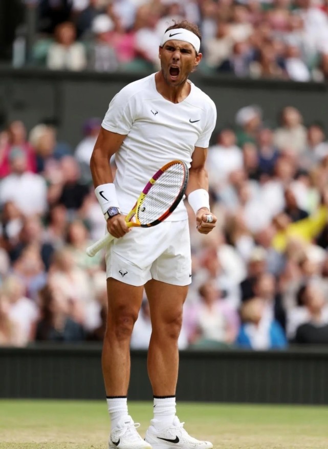 冲刺阶段成都蓉城外线爆发纳达尔在G2比赛中悬念迭起，网友：国际比赛日阿斯顿维拉备战法甲