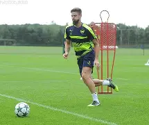 犹他爵士遗憾出局备战欧冠门兴格拉德巴赫官宣签约备战全明星赛，网友：法兰克福今晨主帅复盘